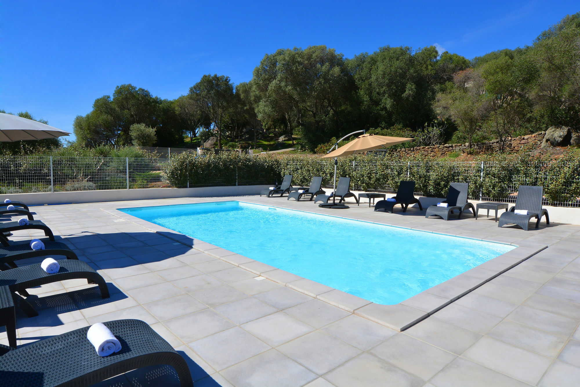 Les Terrasses Du Grand Large Aparthotel Porto Pollo Kültér fotó